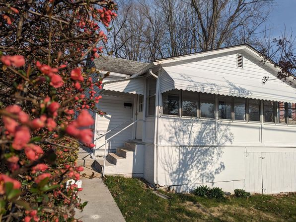 383 Walnut Ln #383