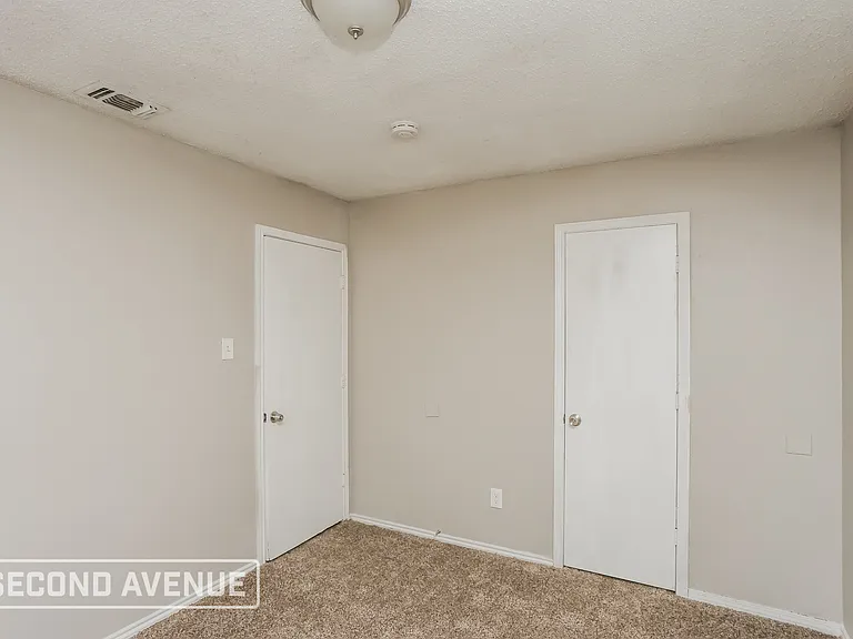 1340 Cy Blackburn Cir — Photo 19