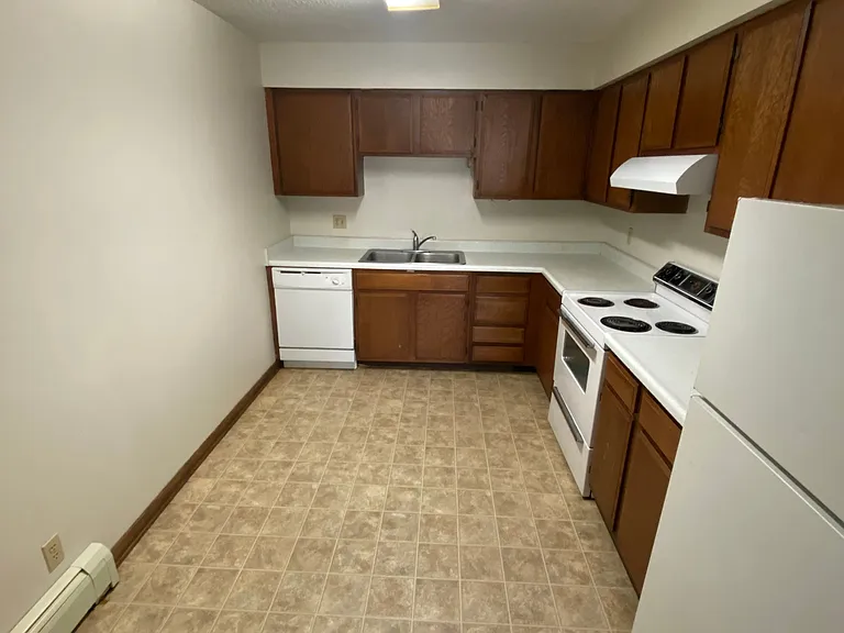 1136 G St #7 — Photo 2