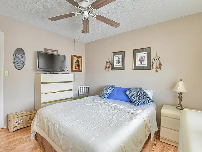 9826 Marina Blvd #1027 — Photo 13
