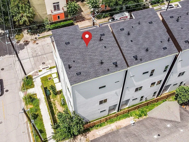 229 Willard St — Photo 4