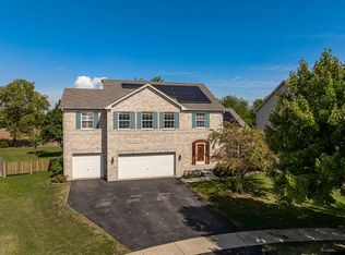26314 W Silver Stream Dr, Channahon, IL 60410
