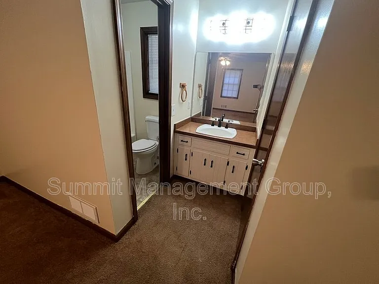 916 Curry Cir SE — Photo 23