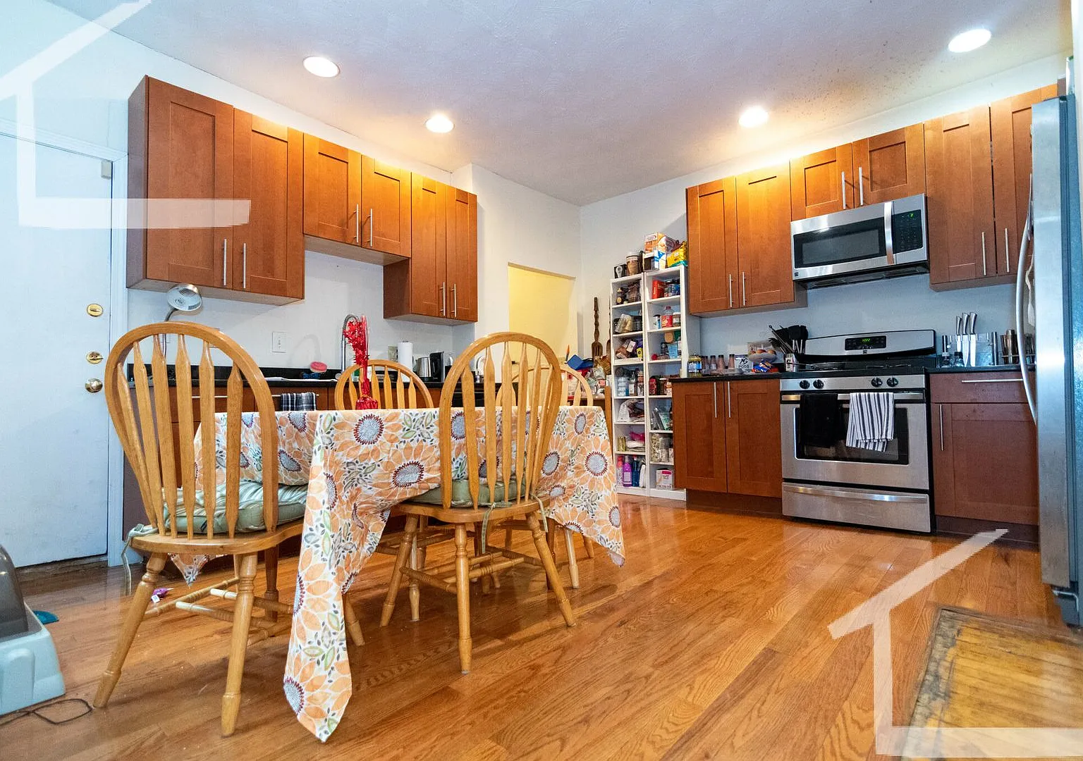 9/1/26 No Fee! Renovated 5BR/2BA near BU, Harvard Ave, Green Line — Photo 4