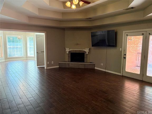 3rd image of 57 Pike Ln