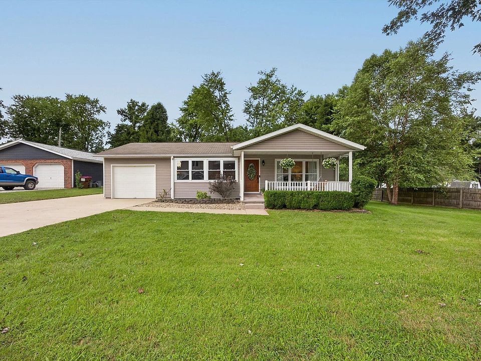 1st image of 107 Terrace Dr