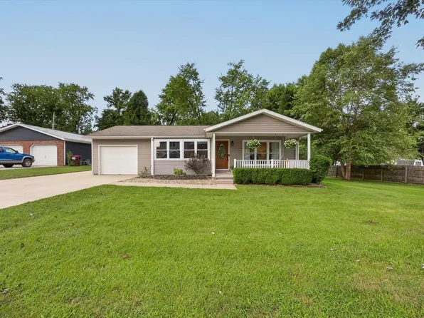 107 Terrace Dr, Loogootee, IN 47553
