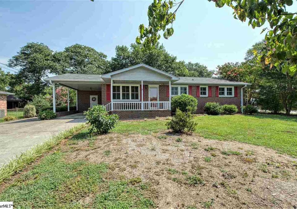 1st image of 110 Wildrose Ln