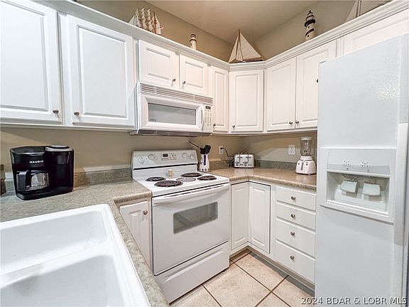 3rd image of 298 Cedar Heights Dr Unit 3