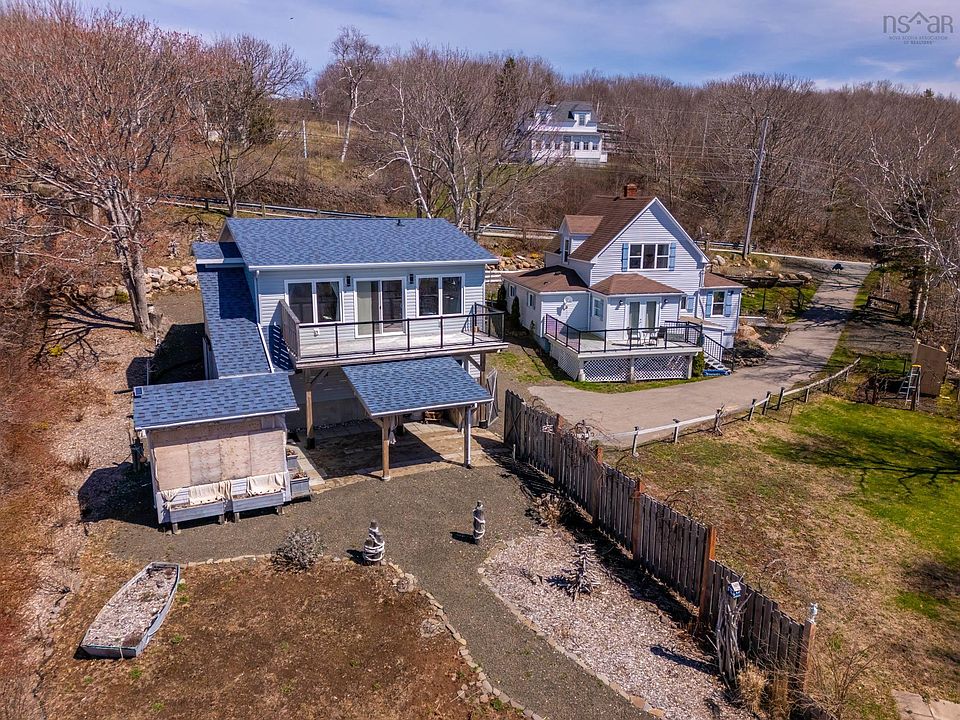 1st image of 608 Granville Rd