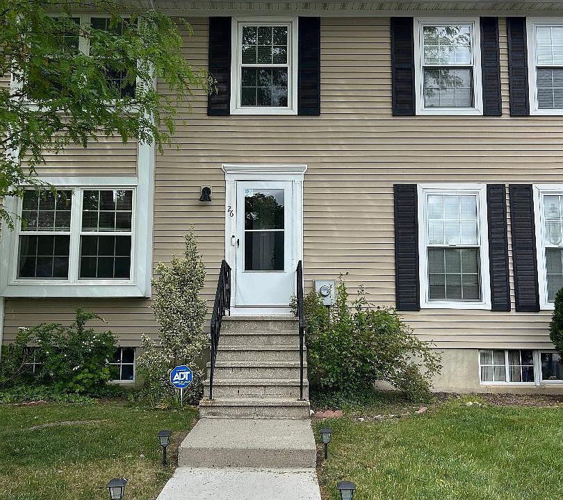 1st image of 26 Delikat Ln
