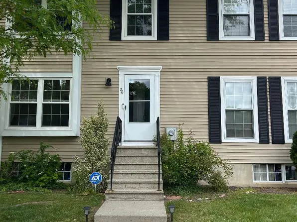 26 Delikat Ln, Sayreville, NJ 08872