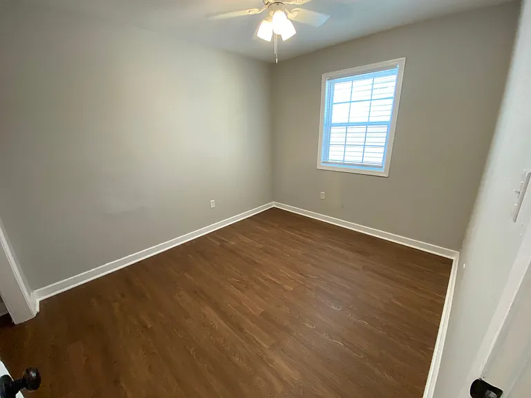 1122 W Hancock Ave #A — Photo 10