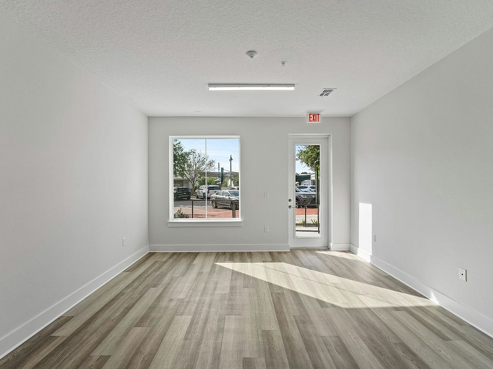 Office/Retail Space