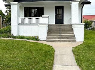 506 S Main St, Lusk, WY 82225