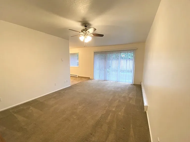 Fairmont Villa — Photo 27