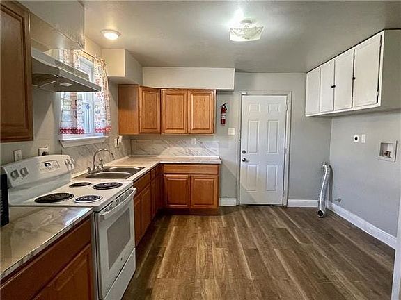 4th image of 1616 Elizardi Blvd