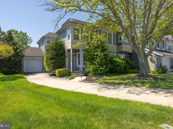 2 Hemsted Ct, Dover, DE 19904