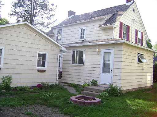 2nd image of 222 Coshocton Ave