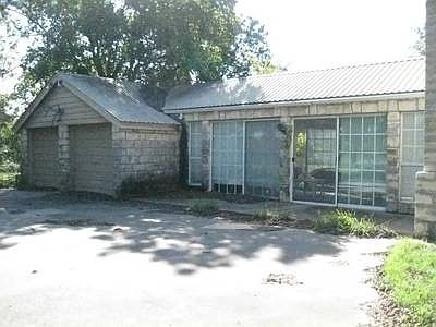 1st image of 108 Tibbs Dr