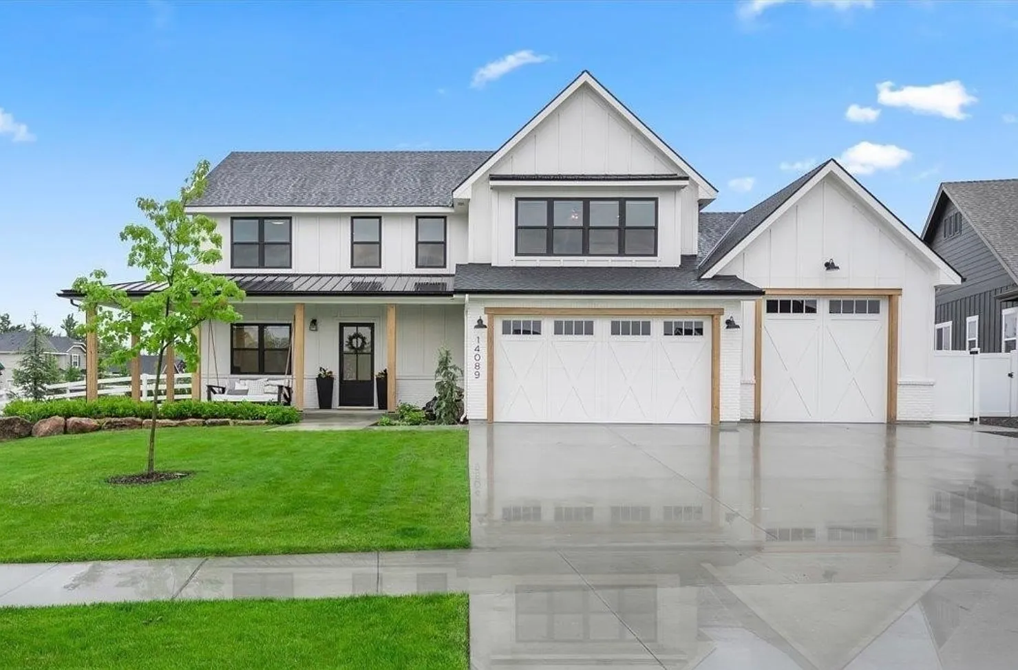 4 bed, 3.5 bath, 3000 sqft, $6,495 — Photo 1