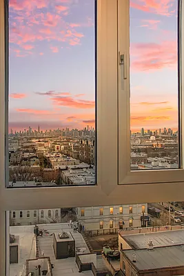 Rented by EXR | media 4