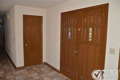 2nd image of 3055 N Shannon Lakes Dr