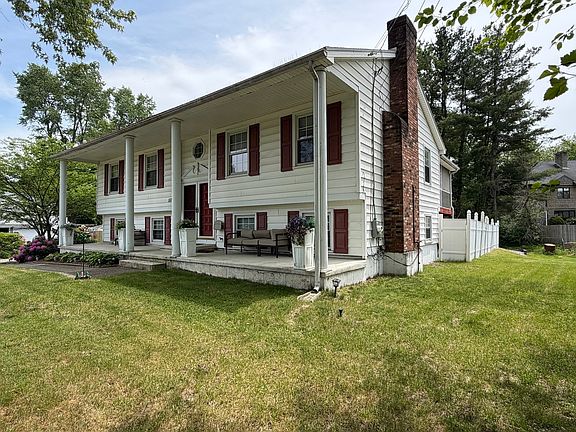 3rd image of 117 Silver St