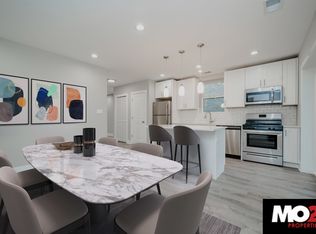 1310 N Bosworth Ave APT 3, Chicago, IL 60642
