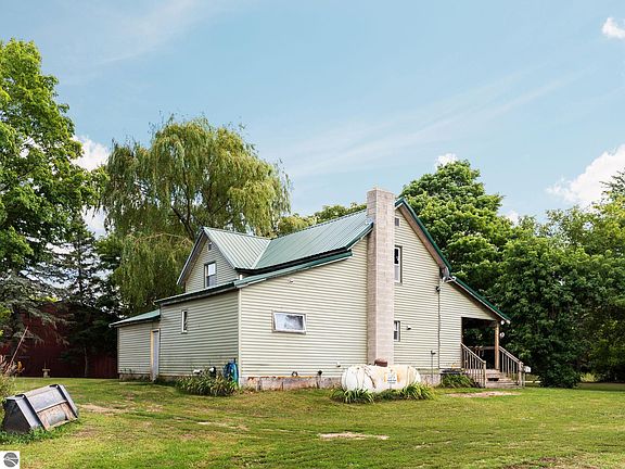 4th image of 3651 Gleaner Hall Rd