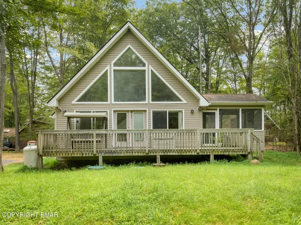 119 Sundance Dr, Pocono Lake, PA 18347