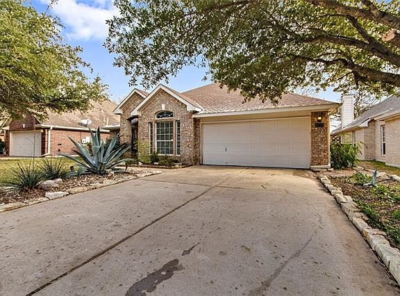 2nd image of 4211 Kingsburg Dr