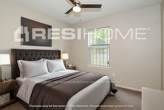 2513 Kirkley St — Photo 11