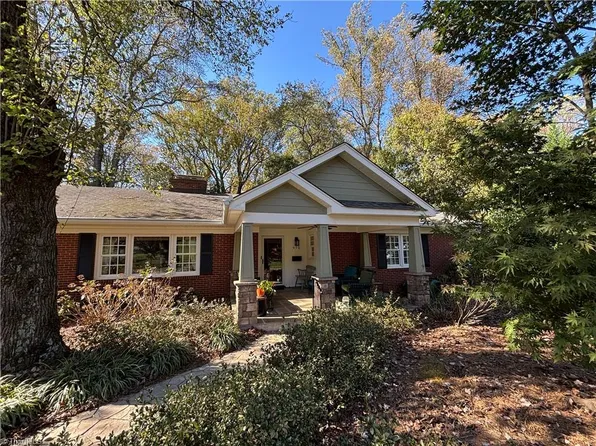 972 Kenleigh Cir, Winston Salem, NC 27106