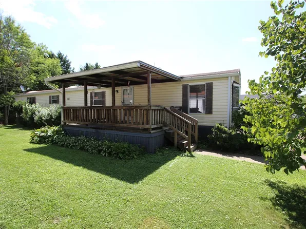 9 Rodao Dr, Finleyville, PA 15332
