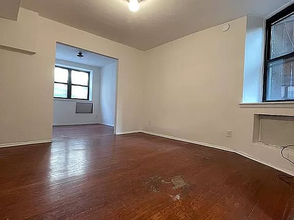 2nd image of 442 E 75th St #A
