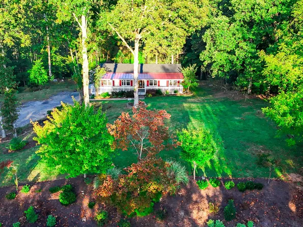 11048 Wooldridge Dr, Manassas, VA 20111