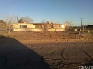 37531 Mulberry Rd, Hinkley, CA 92347