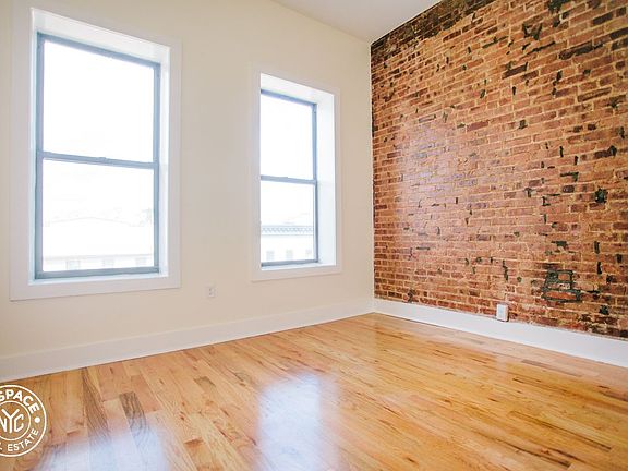 4th image of 236 Irving Ave APT 3L