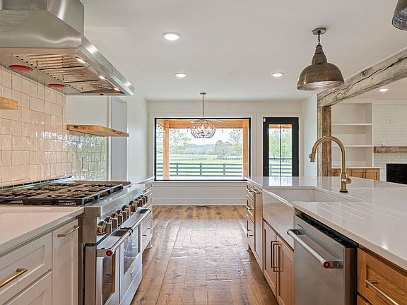 6th image of this home