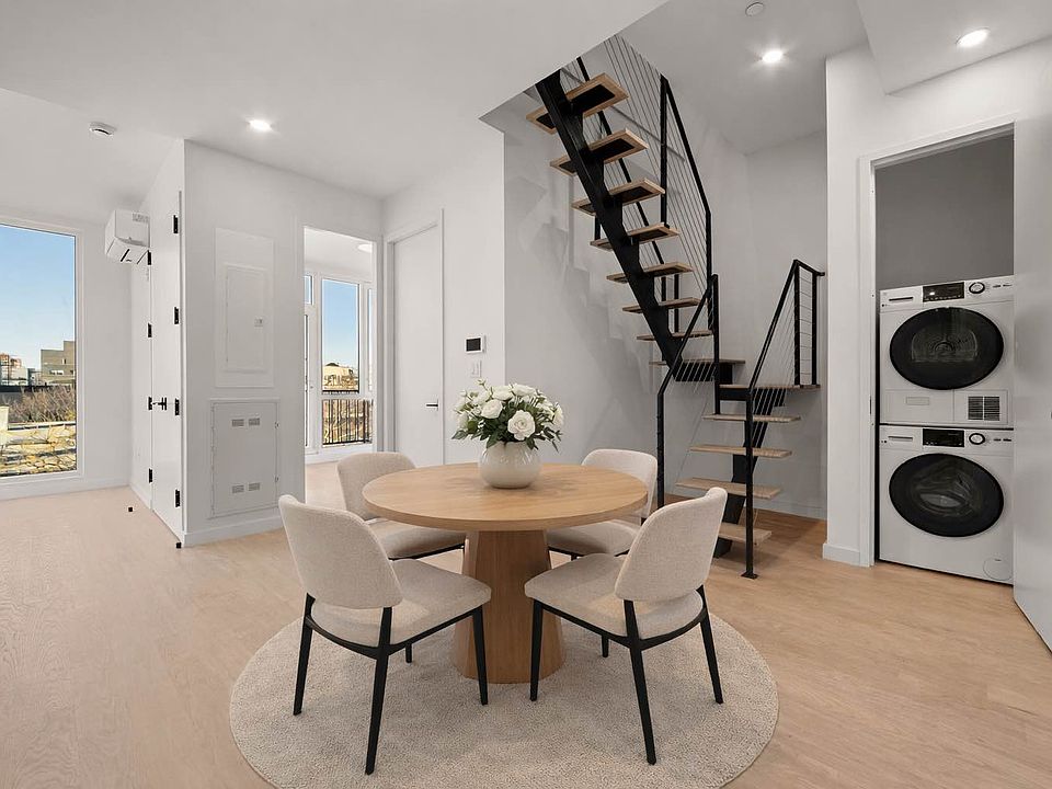 1st image of 533 Grand St #5B