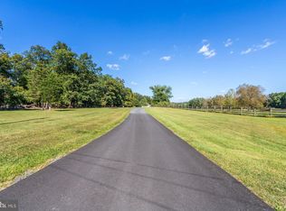 146 Cafferty Rd, Pipersville, PA 18947