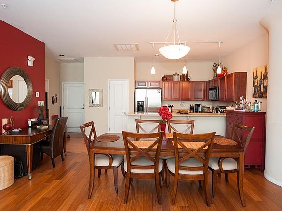 4th image of 225 N New Jersey St APT 24