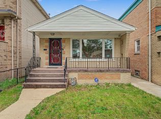 9256 S Calumet Ave, Chicago, IL 60619