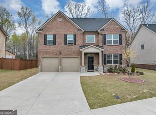 609 Azalea Bloom Dr, Loganville, GA 30052