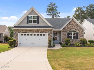 380 N Bracken Fern Ln, Southern Pines, NC 28387
