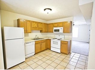 2332 Raleigh Ct, Clarksville, TN 37043