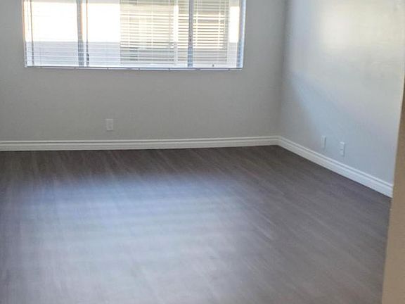 5th image of 13930 Chadron Ave APT 303