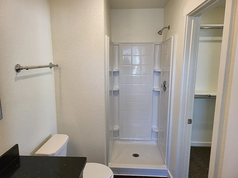 21155 Gosling Rd #45B — Photo 29