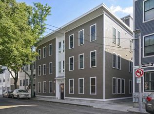 191 W 8th St #1, South Boston, MA 02127